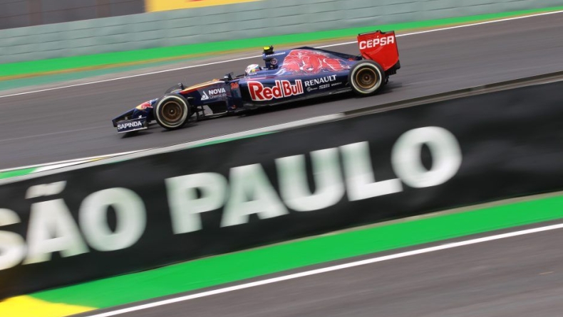 Η Formula 1 σάρωσε στη Βραζιλία το…ποδόσφαιρο! (pics)