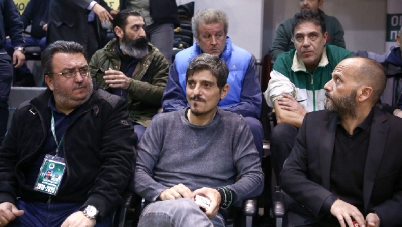 Παναθηναϊκός-Ολυμπιακός: Στο γήπεδο ο Δημήτρης Γιαννακόπουλος
