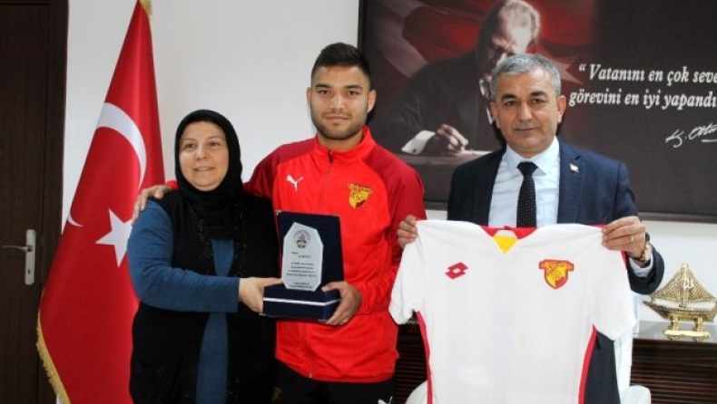 «Έκανε πρόταση ο Ολυμπιακός για Μπινιτζί» (vid)