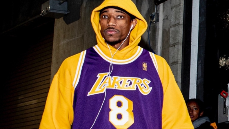 Κόμπι Μπράιαντ: Φόρεσε φανέλα Black Mamba ο ΝτεΡόζαν (pics)