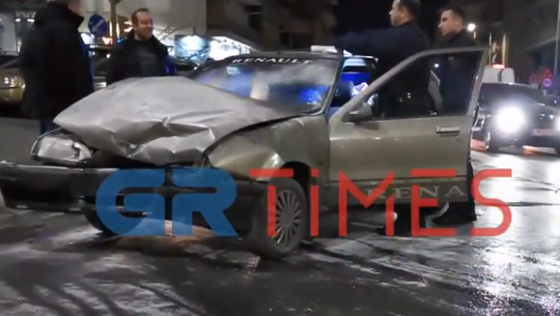 Θεσσαλονίκη: Παράτησε το αυτοκίνητο μετά από τροχαίο και εξαφανίστηκε! (vid)