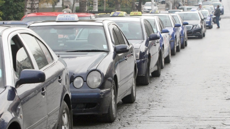 Θεσσαλονίκη: Αναζητούνται τρεις ταξιτζήδες που μετέφεραν την 38χρονη που διαγνώστηκε με κοροναϊό