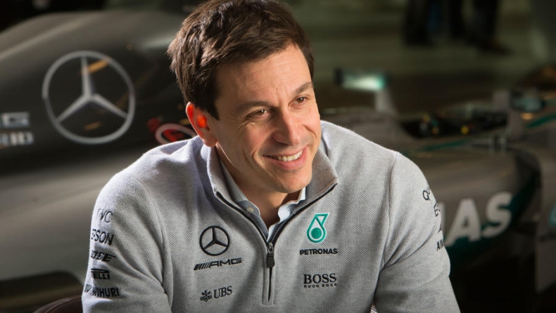 Μένει η oμάδα της Mercedes στη Formula 1