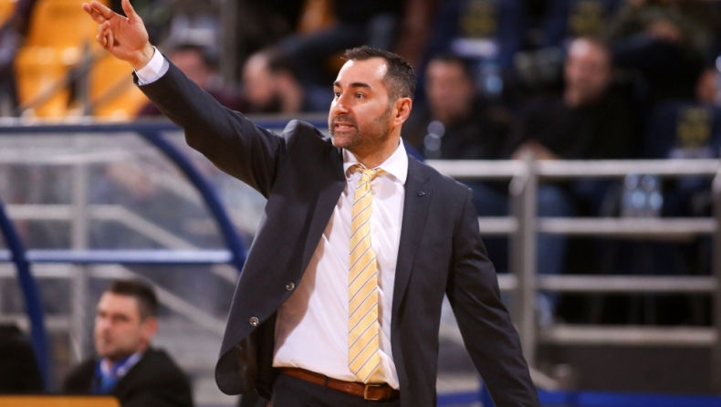 Καμπερίδης: «Αγώνας ζωής ή θανάτου για εμάς»