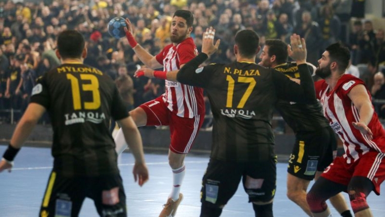 ΑΕΚ - Ολυμπιακός: Την Τρίτη (17/3) χωρίς κόσμο το ντέρμπι κορυφής στο χάντμπολ