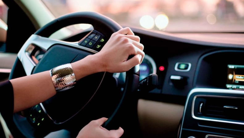 Δωρεάν online μαθήματα από τους εκπαιδευτές οδήγησης!