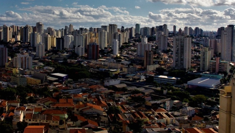 Πατάτες, χλωρίνη και... Βιάγκρα: Τι σημαίνει να κάνεις ντελίβερι στο Σάο Πάολο σε καιρό πανδημίας