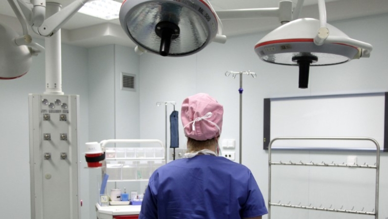 Κοροναϊός: Τέλος τα προγραμματισμένα χειρουργεία, θα γίνονται μόνο τα πολύ έκτακτα περιστατικά