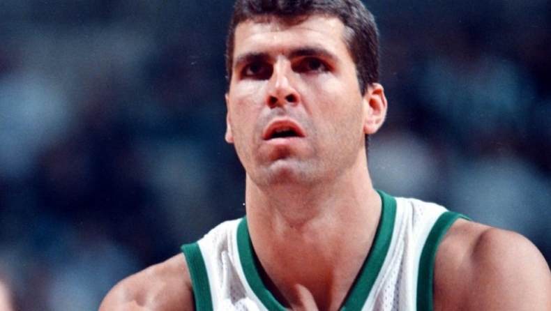 Eνας τίμιος γίγαντας…