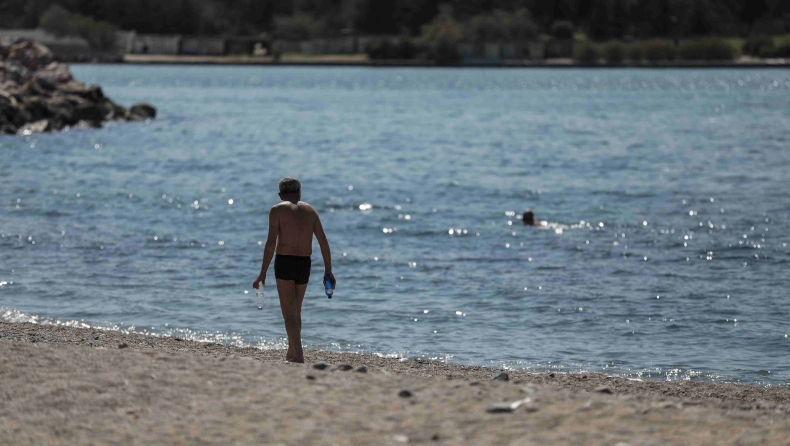 Κορονοϊός: Δεν ισχύουν τα περιοριστικά μέτρα στην κολύμβηση για τα άτομα με προβλήματα υγείας