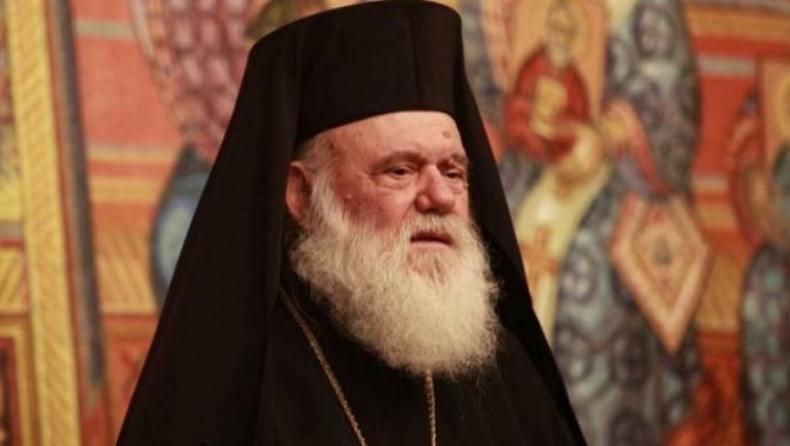 Πετυχημένη η τοποθέτηση βηματοδότη τον Αρχιεπίσκοπο Αθηνών Ιερώνυμο