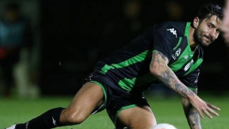 Παύση πληρωμών στην ομάδα του Κονέ