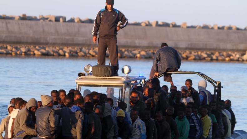 Κορονοϊός: 181 μετανάστες σε καραντίνα σε πλοίο απέναντι από το Παλέρμο (pic)