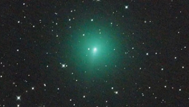 Πώς θα σας φαινόταν αν βλέπατε από το μπαλκόνι έναν κομήτη πέντε φορές μεγαλύτερο του Δία; (pics & vid)