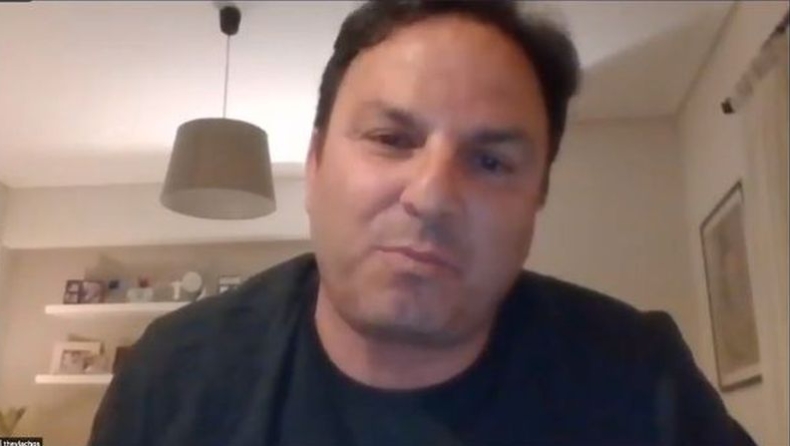 Βλάχος: «Ας σκεφτούμε όλοι μας πως πάνω απ' όλα είναι η υγεία»