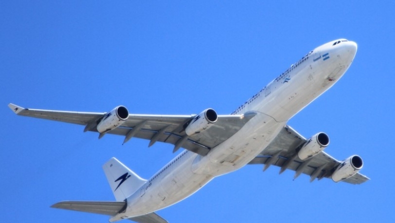 Παράταση στην καραντίνα για όσους έρχονται από το εξωτερικό