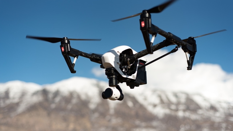 Στη Γαλλία απαγορεύτηκαν τα drones για παρακολούθηση των πολιτών