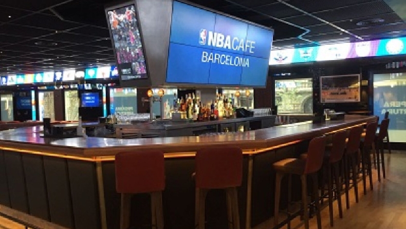 Κορονοϊός: Έκλεισε οριστικά το ΝΒΑ Cafe στη Βαρκελώνη (pics)