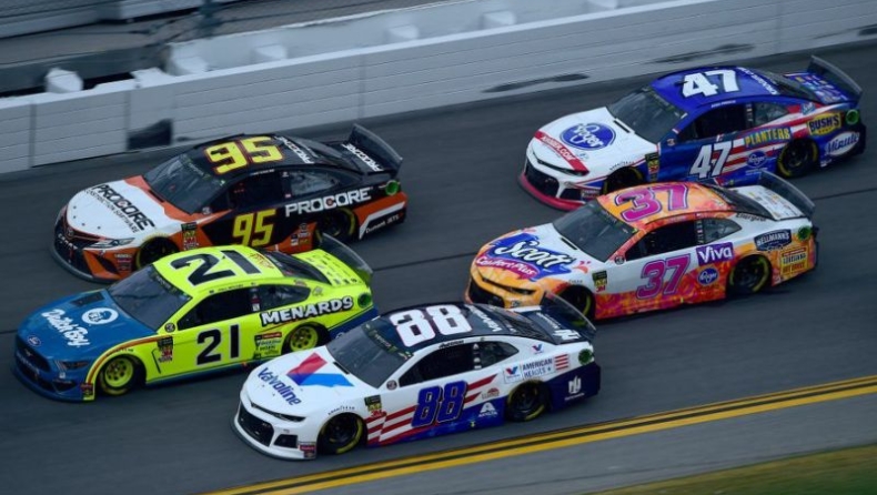To NASCAR ανοίγει την αυλαία των motorsports μετά τον κορονοϊό