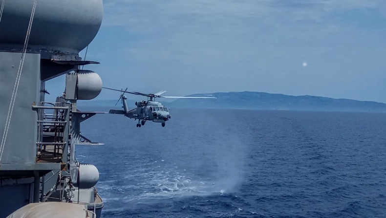 Εντυπωσιακές εικόνες από την άσκηση του Πολεμικού Ναυτικού στο Αιγαίο (pics & vid)