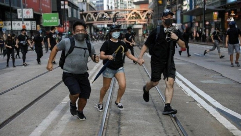 Κίνα: Συλλήψεις τουλάχιστον 53 διαδηλωτών στο Χονγκ Κονγκ