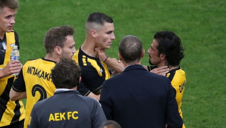 Βέρντε: «ΑΕΚ, οικογένεια» (pic)