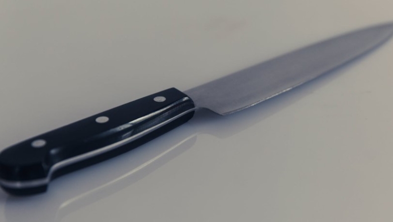 Ακτινογραφία δείχνει μαχαίρι καρφωμένο στο κρανίο ενός 60χρονου (vid)