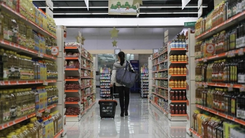 Βόλος: 25χρονη μπήκε σε σούπερ μάρκετ και έκλεψε προϊόντα αξίας 183 ευρώ κρύβοντάς τα στα ρούχα της