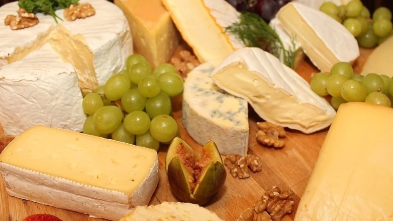 Εταιρεία αναζητά άτομο για να δοκιμάζει τυριά για ένα χρόνο και δίνει σχεδόν 3.100 ευρώ