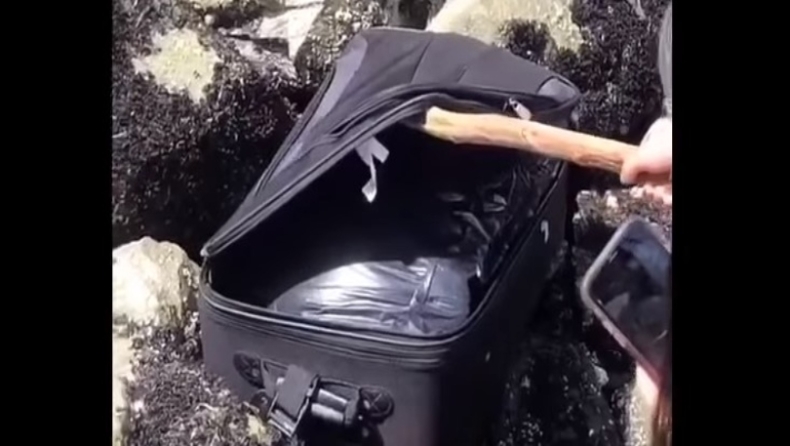 Γύριζαν βίντεο στο Tik Tok για πλάκα και ανακάλυψαν βαλίτσα με κομμάτια ανθρώπινου σώματος (vid)