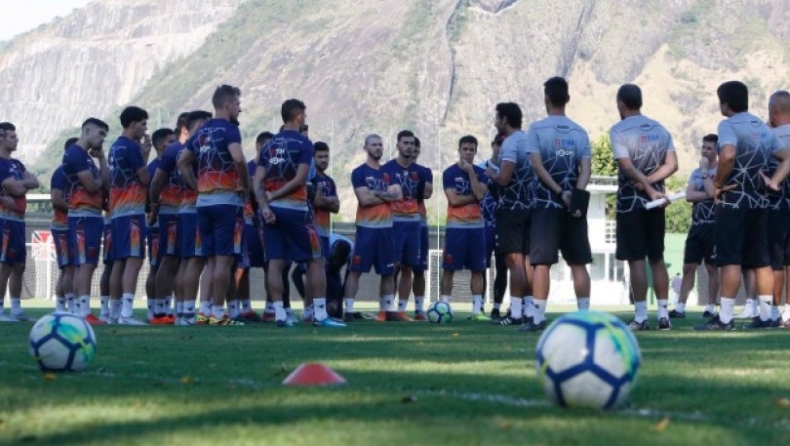 Κορονοϊός: Θετικοί στον ιό 16 ποδοσφαιριστές της Βάσκο ντα Γκάμα