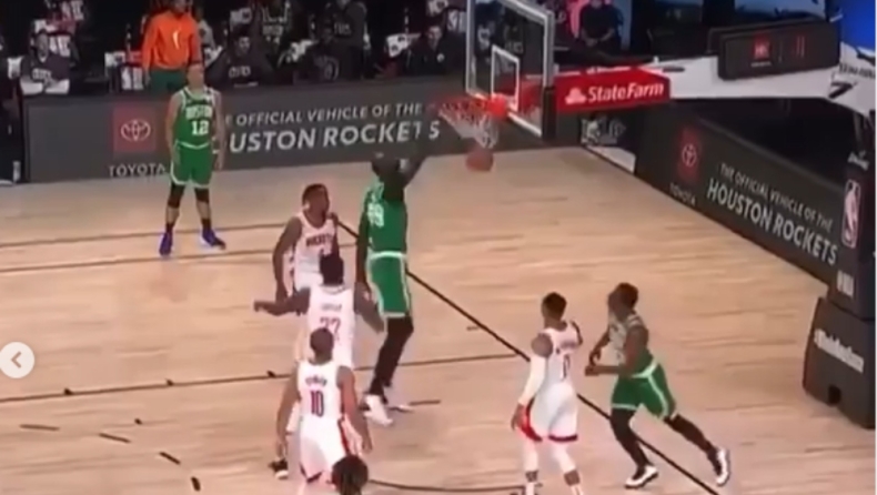 Small Ball VS Τάκο Φολ σημειώσατε... διπλό! (vid)