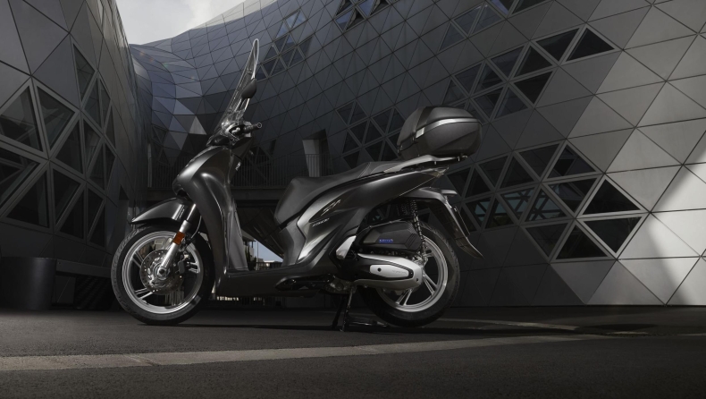 Τρεις επιλογές πλέον για το Honda SH150i (vid)