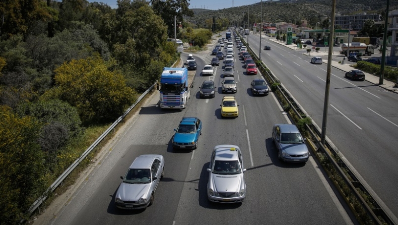 Διακοπή κυκλοφορίας στην εθνική Αθηνών-Κορίνθου, θα γίνει ελεγχόμενη έκρηξη