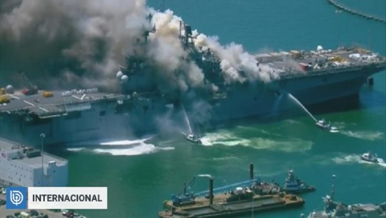 ΗΠΑ: Τουλάχιστον 21 τραυματίες εξαιτίας έκρηξης και πυρκαγιάς σε πολεμικό πλοίο (vid)