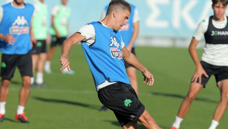 O Kαρλίτος στο Total Football: «Τίτλους με τον Παναθηναϊκό»