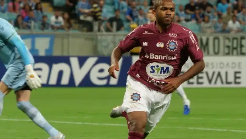 Αστέρας Τρίπολης: Έκλεισε Λέο Τίλικα