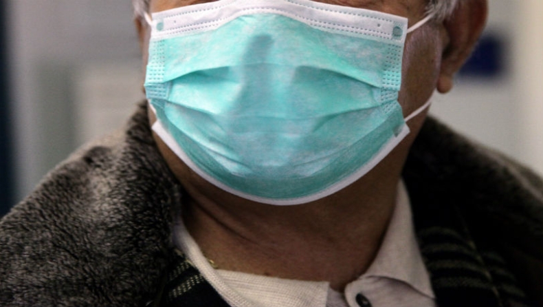 Κορονοϊός: Εισήγηση για υποχρεωτική χρήση μάσκας σε όλους τους κλειστούς χώρους από τους λοιμωξιολόγους