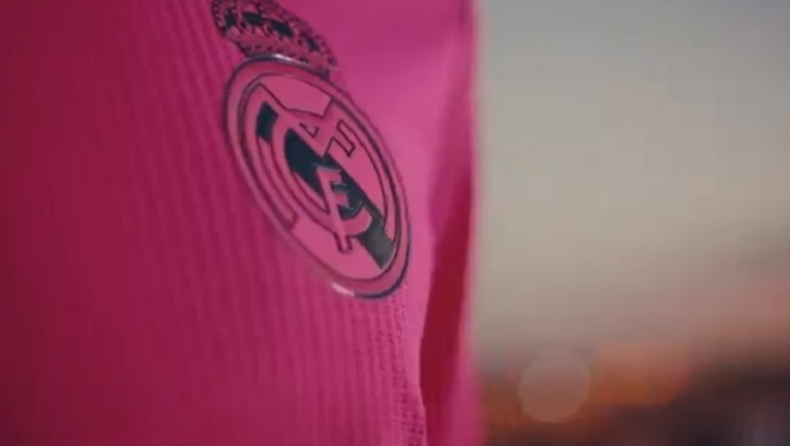 Ρεάλ Μαδρίτης: Έβαλε ροζ στις εμφανίσεις της νέας σεζόν! (pics & vid)