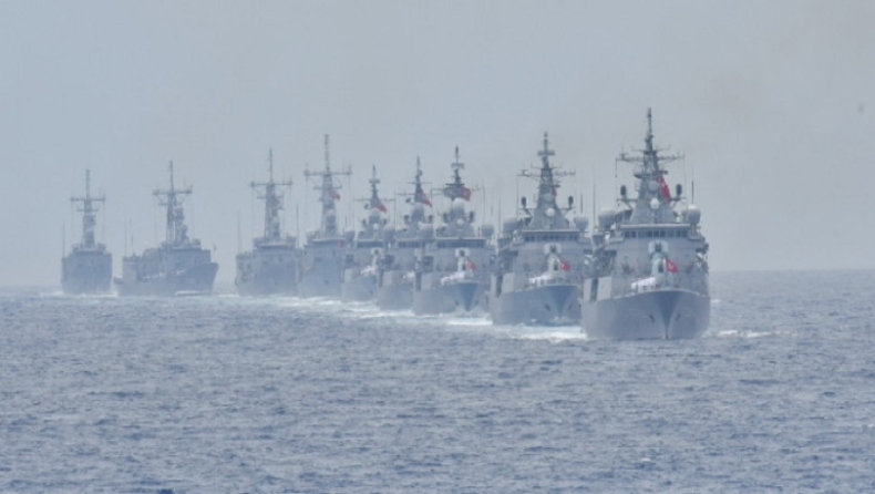 Η Τουρκία αποσύρει τα πολεμικά πλοία της