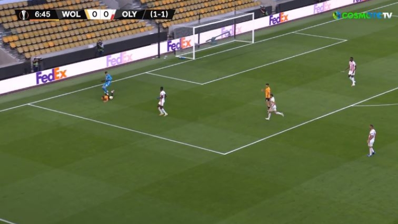 Γουλβς - Ολυμπιακός: Η γκάφα - πέναλτι του Αλέν στον Ποντένσε και το 1-0 των Άγγλων (vid)