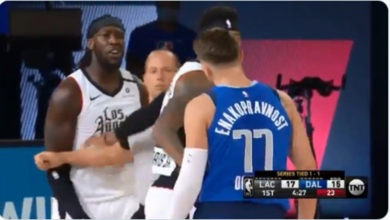 Ο Ντόντσιτς... αρπάχτηκε με τον Χάρελ και του είπε να σταματήσει το flopping! (vid)