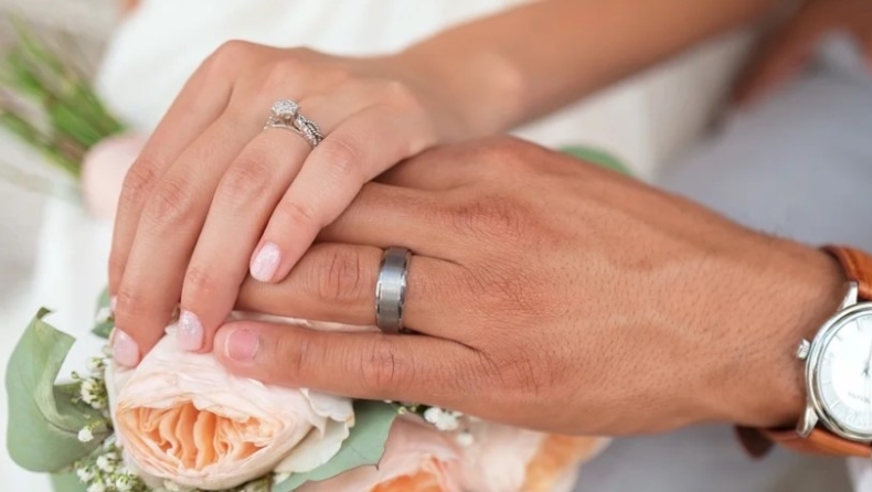 Έβρος: Πληροφορίες για κρούσματα κορονοϊού σε γάμο, θετικοί η νύφη και ο γαμπρός