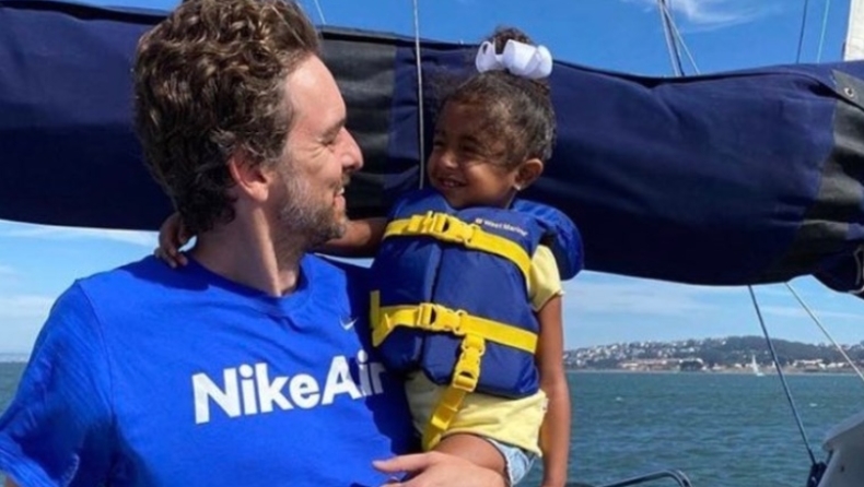 Γκασόλ - Κόμπι: Ο «θείος» Πάου είναι διπλα στην οικογένεια Μπράιαντ! (pic)