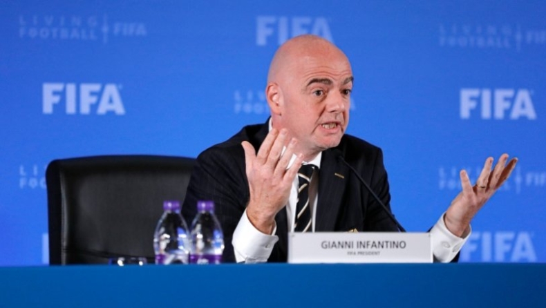 Ινφαντίνο - FIFA: Παραμένει στην προεδρία παράλληλα με τις έρευνες για διαφθορά