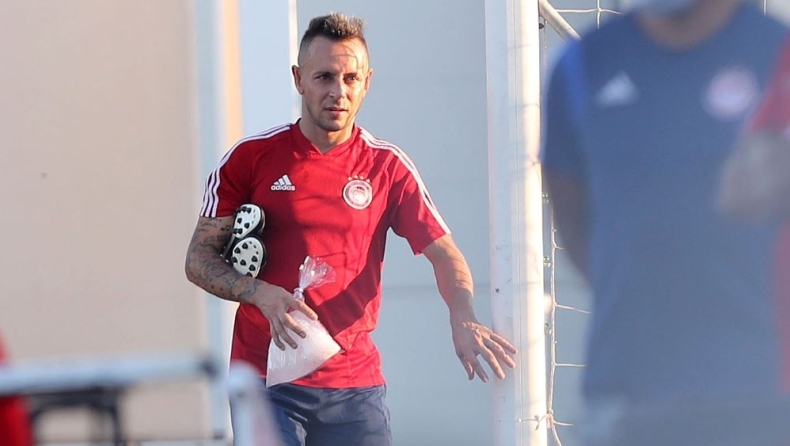 Ολυμπιακός: Η πρώτη μέρα του Ραφίνια στο Ρέντη (vid)