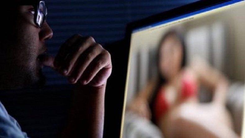 «Έχω ένα βίντεο ενώ αυνανίζεστε βλέποντας πορνό»: Η ΕΛ.ΑΣ προειδοποιεί για το sextortion scam (pic)