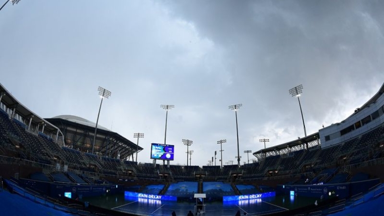 Western & Southern Open: Προσωρινή διακοπή λόγω καταιγίδας στο παιχνίδι του Τσιτσιπά (pic)
