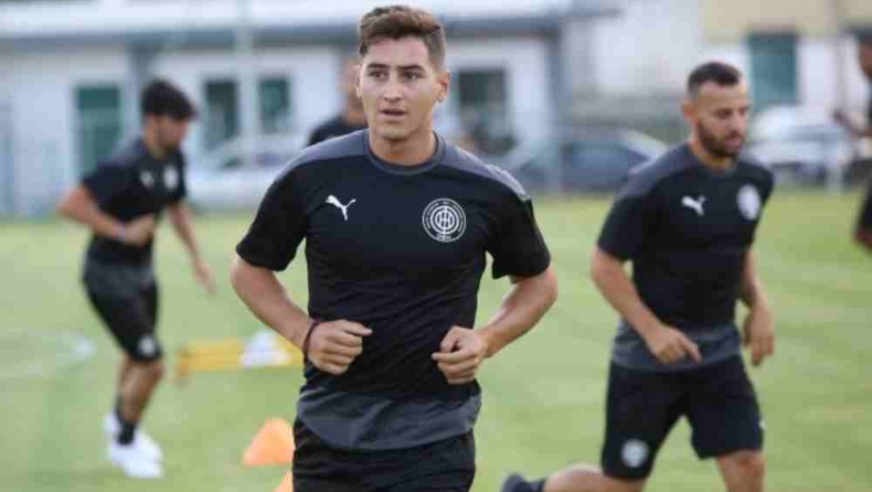 Στάικος: «Τιμή που φοράω τη φανέλα του ΟΦΗ»