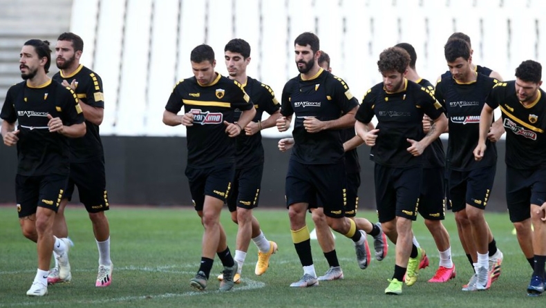 ΑΕΚ: Παραμένει στο ξενοδοχείο και πάει Σπάτα για προπόνηση